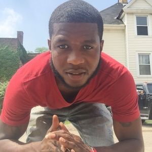 Meet your Posher, Kenneth